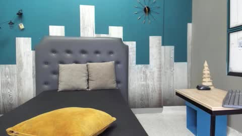 Brian online show from December 1, 2025, 12:43 pm