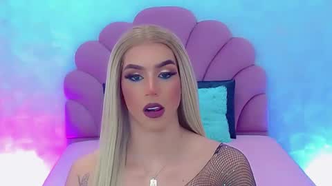 BRIANA online show from December 11, 2024, 7:53 am