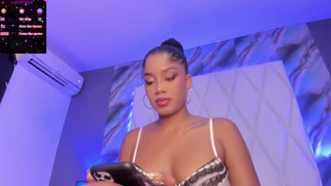 Snapshot of brianarichardson_ chatting on January 25, 2025, 4:24 pm  Briana  online show from January 25, 2025, 4:24 pm