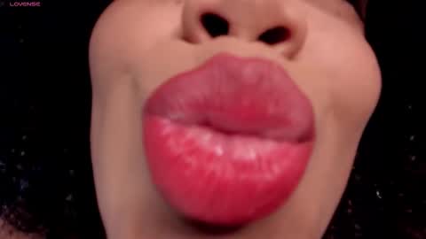 Snapshot of brianarichardson_ chatting on October 31, 2025, 1:56 pm  Briana  online show from October 31, 2025, 1:56 pm