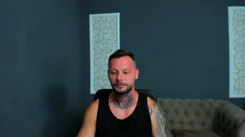 Snapshot of brianhunts chatting on July 26, 2026, 4:53 am Brian online show from July 26, 2026, 4:53 am