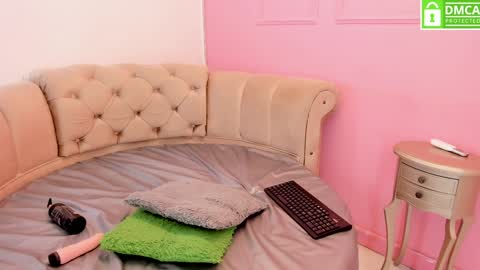 Brianna  online show from December 31, 2024, 1:08 pm