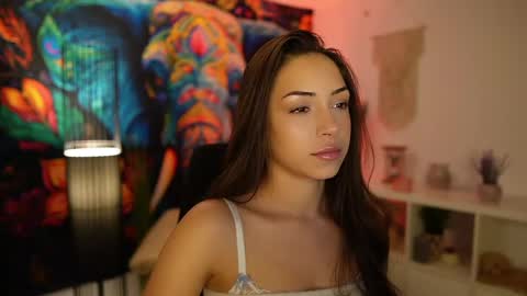 Snapshot of briar_rose18 chatting on December 2, 2024, 2:19 pm Briar Rose online show from December 2, 2024, 2:19 pm
