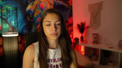 Snapshot of briar_rose18 chatting on January 22, 2025, 5:17 pm Briar Rose online show from January 22, 2025, 5:17 pm
