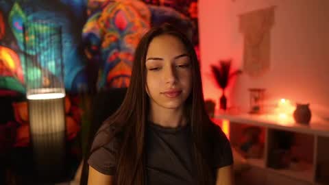 Snapshot of briar_rose18 chatting on January 26, 2025, 5:23 pm Briar Rose online show from January 26, 2025, 5:23 pm