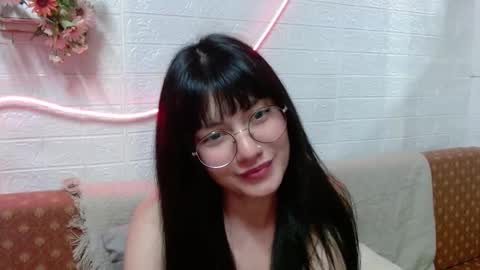 Brida White online show from November 24, 2025, 2:00 am