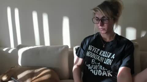 Bridget Black online show from November 9, 2025, 9:46 pm