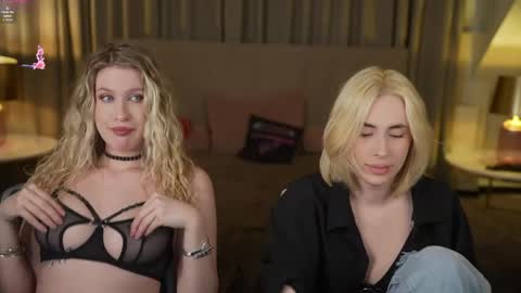 Diamonds Girls online show from April 3, 2026, 7:01 pm