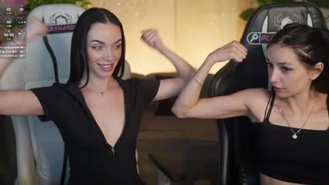 Snapshot of bright_diamonds_054 chatting on June 29, 2026, 10:26 am Diamonds Girls online show from June 29, 2026, 10:26 am
