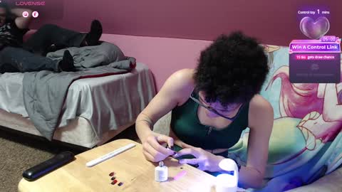 Strawberry online show from January 20, 2025, 10:26 pm