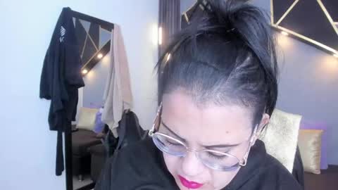 BRIGITTE online show from June 3, 2026, 1:41 am