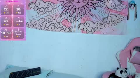 Snapshot of brihanna_cooper chatting on May 17, 2026, 2:02 pm bri online show from May 17, 2026, 2:02 pm