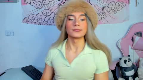 Snapshot of brihanna_cooper chatting on May 21, 2026, 3:08 pm bri online show from May 21, 2026, 3:08 pm