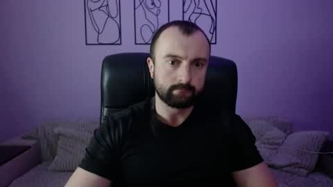 brindlefly69 online show from April 21, 2026, 10:32 am