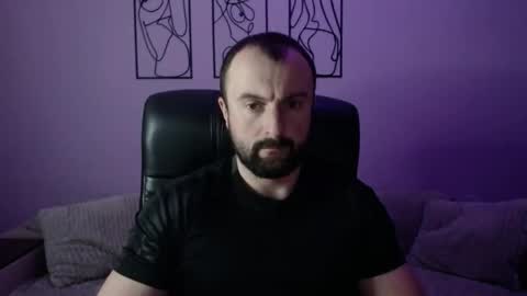 brindlefly69 online show from April 22, 2026, 10:28 am