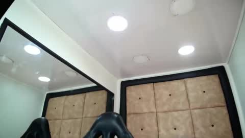BrindyMichell online show from October 20, 2025, 6:52 pm