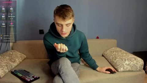 bristlebback online show from March 2, 2025, 8:48 am