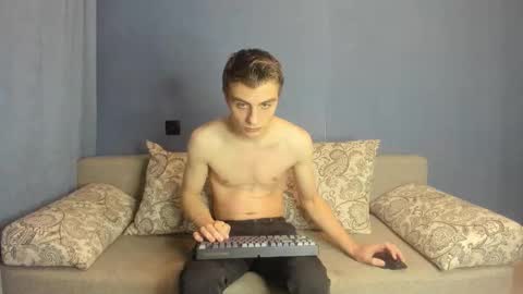 bristlebback online show from November 2, 2025, 4:53 pm