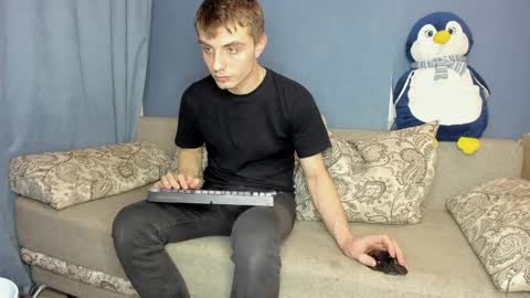 bristlebback online show from April 24, 2026, 4:09 pm