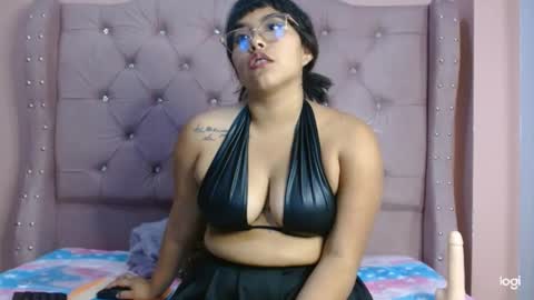 Britany Jones69 online show from January 21, 2025, 6:02 pm