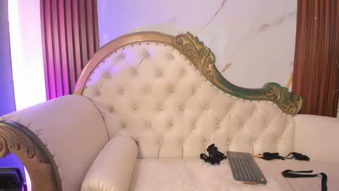 brithanysummer online show from November 13, 2025, 5:39 am