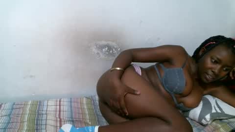 leccie online show from October 12, 2025, 9:19 am