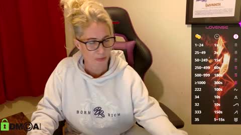 Snapshot of britishladya chatting on January 16, 2026, 12:25 am Lady Annabelle Montgomery online show from January 16, 2026, 12:25 am