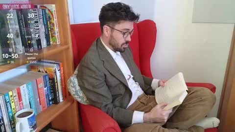 Snapshot of britishpoet69 chatting on November 20, 2025, 11:10 am British Poet online show from November 20, 2025, 11:10 am