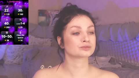 Snapshot of britneybarker chatting on March 1, 2025, 2:26 am britneybarker online show from March 1, 2025, 2:26 am