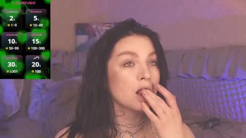 Snapshot of britneybarker chatting on March 2, 2025, 2:30 am britneybarker online show from March 2, 2025, 2:30 am