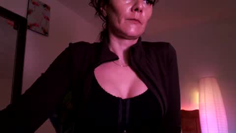 Britney online show from March 26, 2026, 5:57 am