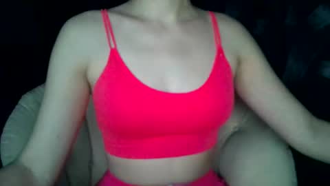 Snapshot of britneykittens chatting on February 7, 2025, 1:53 pm BritneyKittens online show from February 7, 2025, 1:53 pm