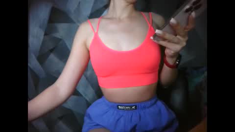 Snapshot of britneykittens chatting on October 21, 2025, 3:46 pm BritneyKittens online show from October 21, 2025, 3:46 pm