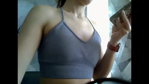 BritneyxKittens online show from November 21, 2025, 7:51 am