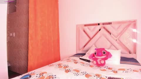 Snapshot of brittanyjhonnns chatting on June 13, 2026, 6:55 am brittany 25 years old happy as a worm online show from June 13, 2026, 6:55 am