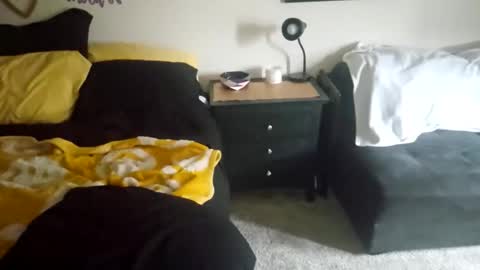 brockdemers1 online show from April 2, 2026, 5:54 pm