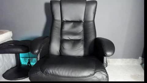 brockhurn_ online show from October 29, 2025, 2:03 am