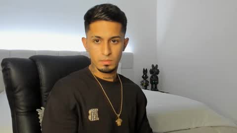 brody_dallas1 online show from March 3, 2025, 12:04 am