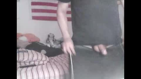 brokeboyrecordlabel online show from February 16, 2026, 6:20 am