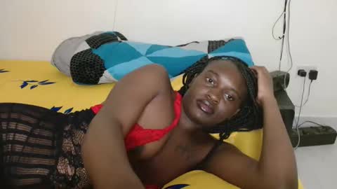 broken_haloo online show from June 1, 2026, 6:31 pm