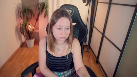 Snapshot of brooke_evans_ chatting on January 17, 2025, 8:55 pm Brooke online show from January 17, 2025, 8:55 pm