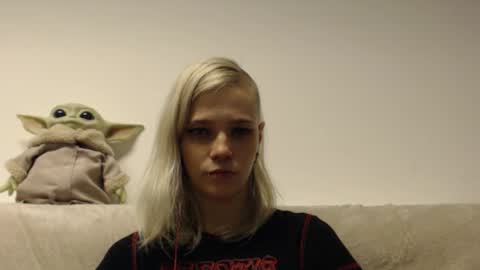 brookewylde_20 online show from October 1, 2025, 4:02 pm