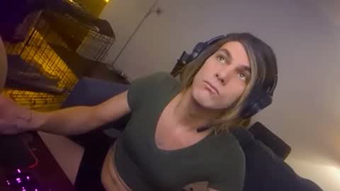 brooke online show from February 8, 2025, 9:13 am