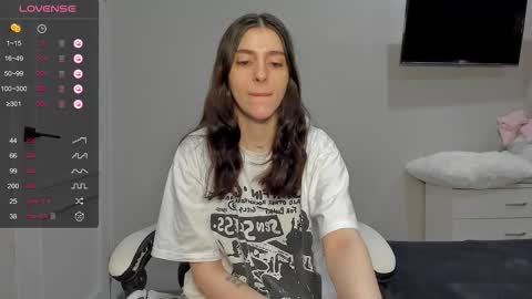 broosnica1 online show from February 24, 2026, 8:01 am