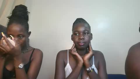 Snapshot of brown_sugar4 chatting on May 10, 2026, 10:37 pm brown_sugar4 online show from May 10, 2026, 10:37 pm