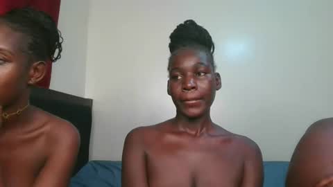 Snapshot of brown_sugar4 chatting on May 13, 2026, 5:27 am brown_sugar4 online show from May 13, 2026, 5:27 am