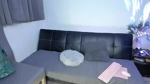 miss muller online show from March 9, 2025, 1:04 am