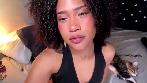 miss muller online show from October 1, 2025, 1:00 am