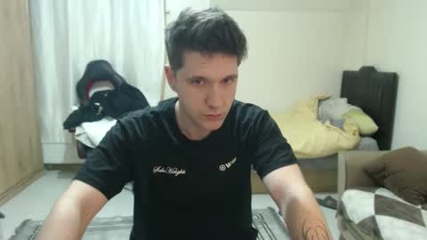 Snapshot of brownhaiir chatting on April 27, 2026, 7:45 pm brownhaiir online show from April 27, 2026, 7:45 pm
