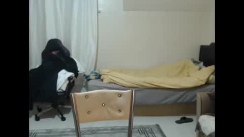 Snapshot of brownhaiir chatting on April 28, 2026, 7:41 pm brownhaiir online show from April 28, 2026, 7:41 pm